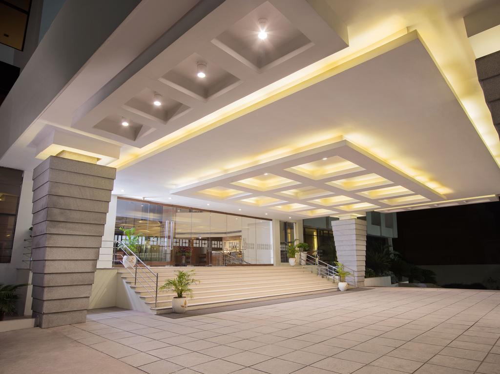 The Sunway Manor Hotell Pondicherry Eksteriør bilde