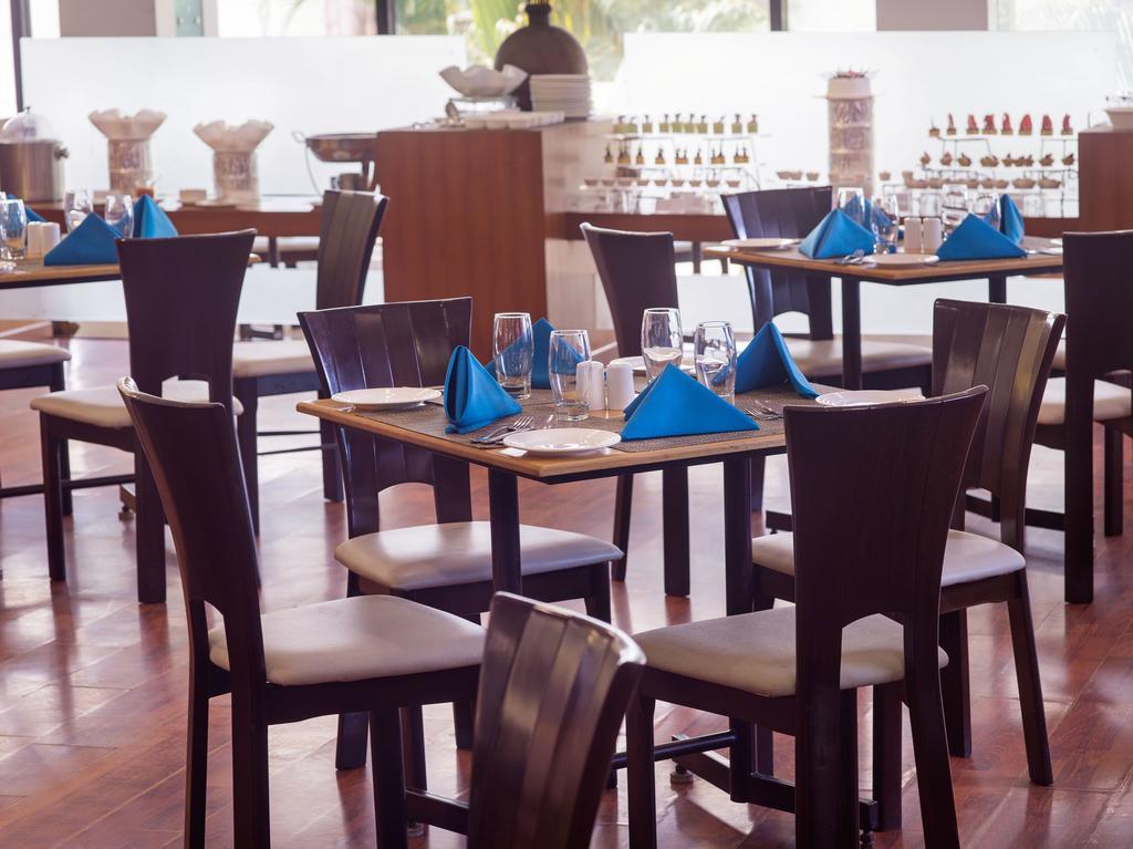 The Sunway Manor Hotell Pondicherry Eksteriør bilde