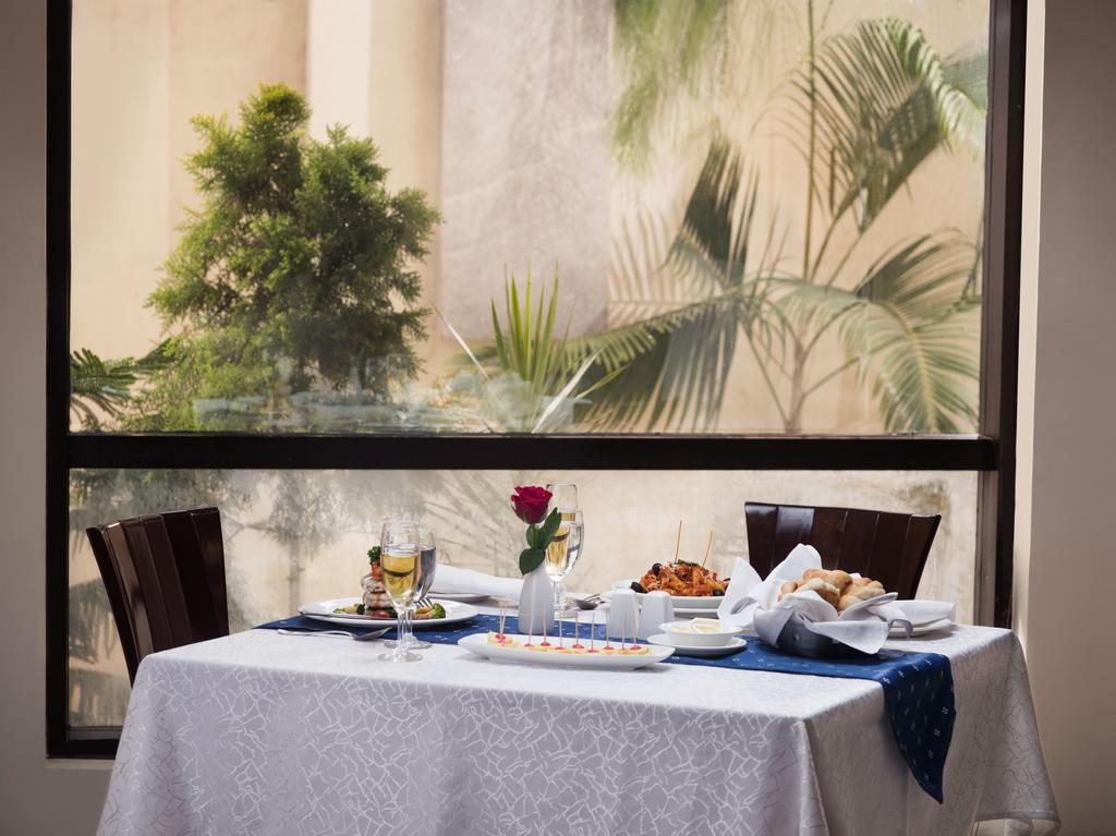 The Sunway Manor Hotell Pondicherry Eksteriør bilde