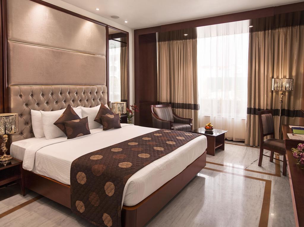 The Sunway Manor Hotell Pondicherry Eksteriør bilde