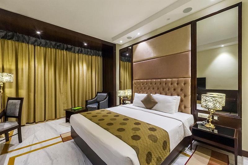 The Sunway Manor Hotell Pondicherry Eksteriør bilde