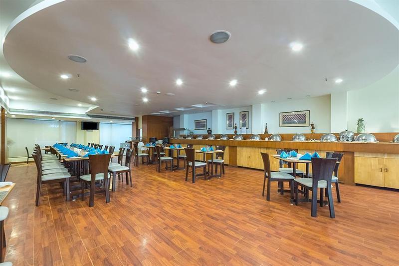 The Sunway Manor Hotell Pondicherry Eksteriør bilde