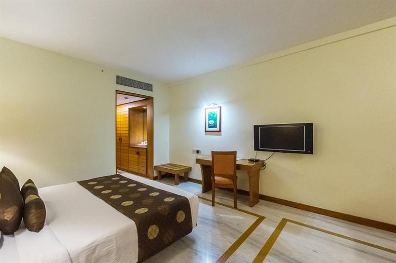 The Sunway Manor Hotell Pondicherry Eksteriør bilde